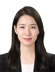 손효정 교수(학과장/전공대표)